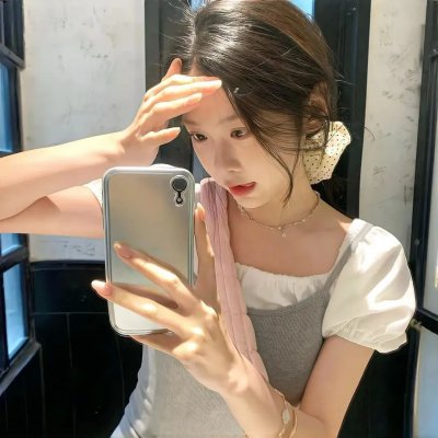 注视我心